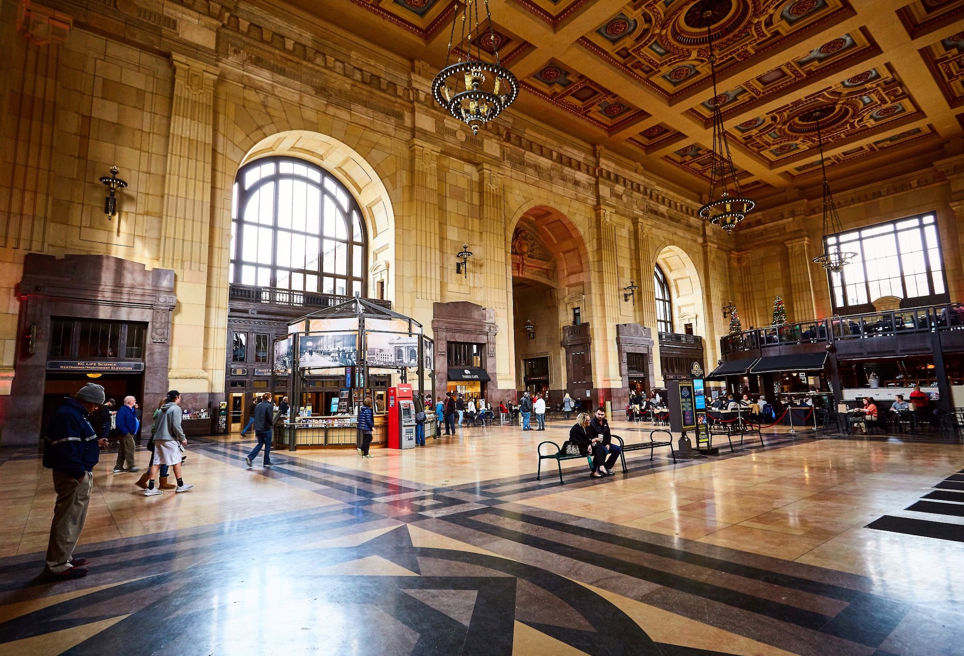 are dogs allowed in union station kansas city