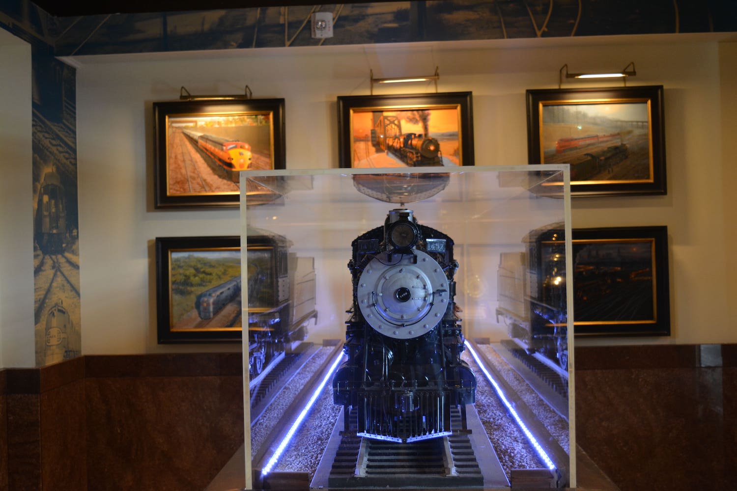 Shot of Haverty Gallery Railroad